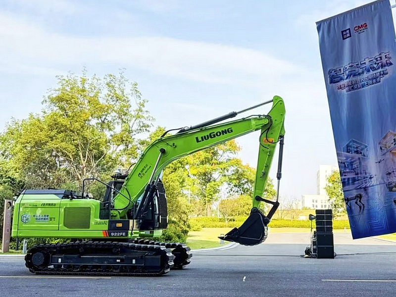 LIUGONG’s 922FE Autonomous Electric Excavator Makes Its Debut
