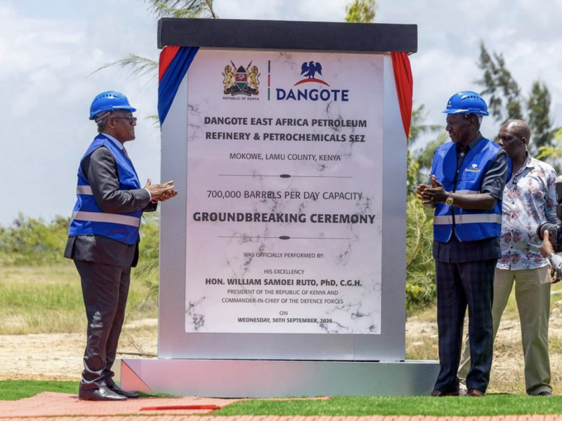XCMG Showcases 100 Pieces of Equipment at Dangote Project Groundbreaking Ceremony
