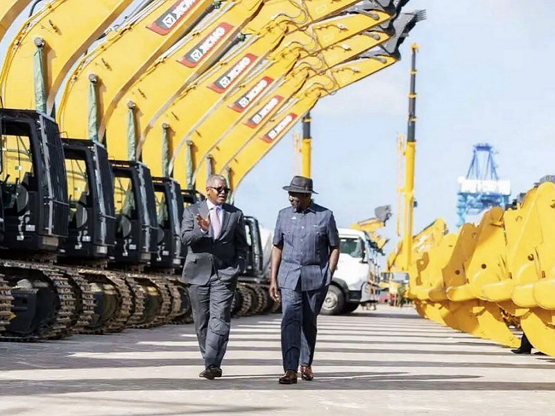 XCMG Showcases 100 Pieces of Equipment at Dangote Project Groundbreaking Ceremony